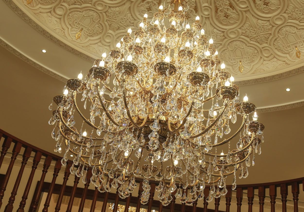 Lustre Asfour em residência privada na Arábia Saudita